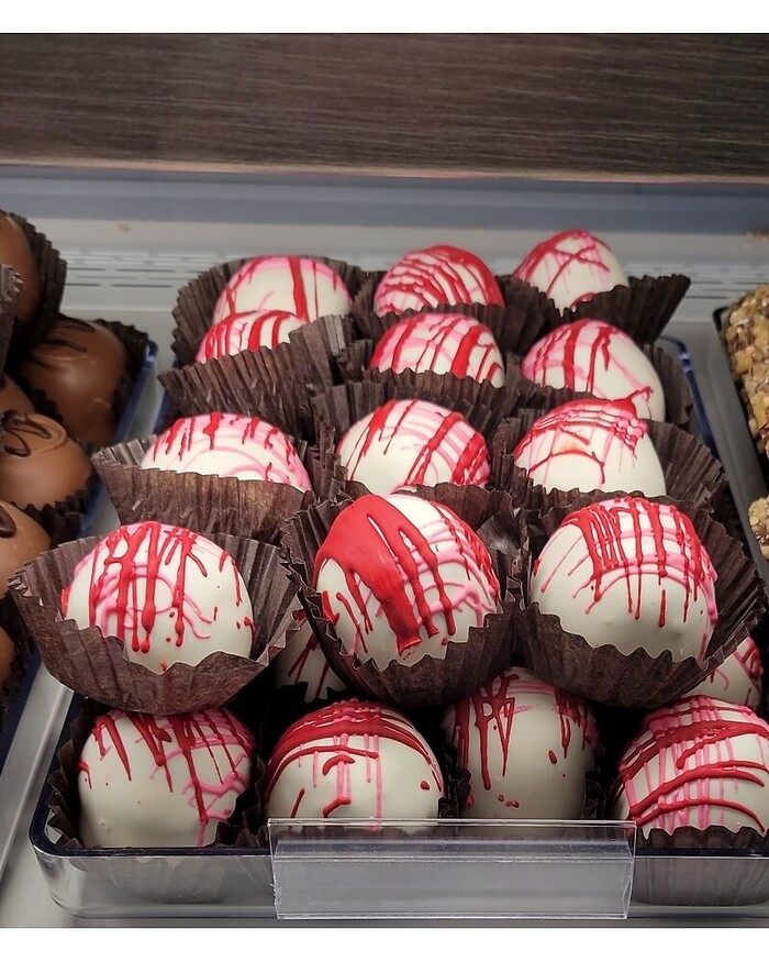 Very cherry cheesecake truffle